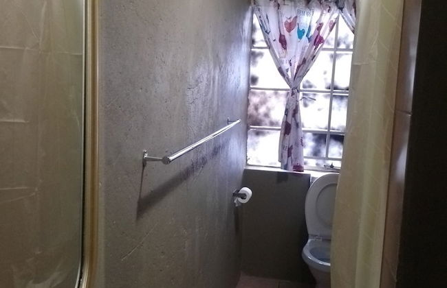 8 Soenie Avenue Self Catering - Foto 29