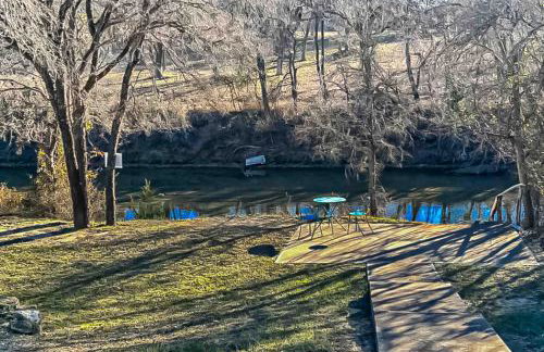 Riverfront Oasis - Foto 47