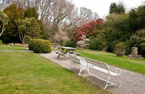 Tros Yr Afon Holiday Cottages and Manor House - Photo 9