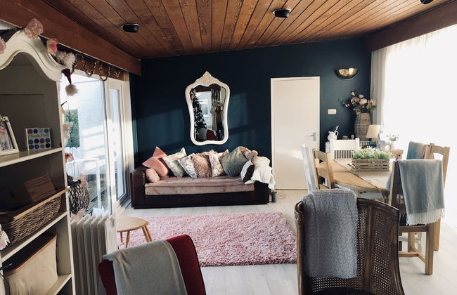 3 Bed Cottage - Sleeps 6 - Pets - Garden - Parking - Foto 8