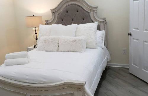 Cozy 2 Bedroom Pineville-Matthews Duplex Sleeps 8 - Foto 7