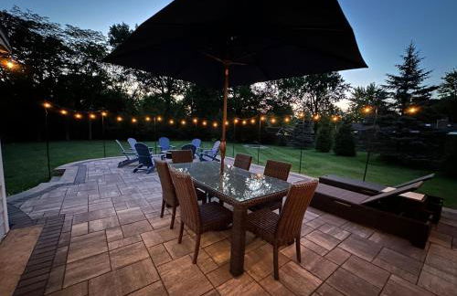 Mason Ohio Home large private yard firepit game room - Foto 76