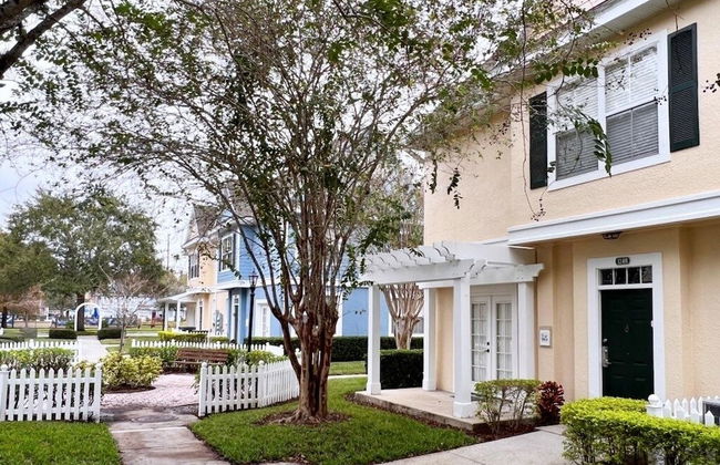 Lovely Family Townhome In Great Location-2200scd 4 Bedroom Townhouse by RedAwning - Photo 20