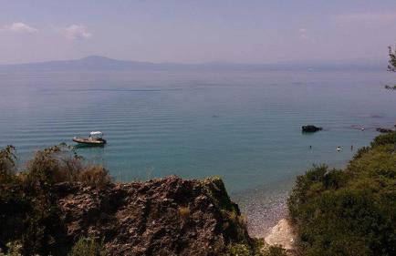 Avia, house with privillaged view, 100 meters from the sea - Photo 35