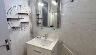 Appartement les Mésanges en rez de jardin -terrasse-2 chambres-parking - Foto 3