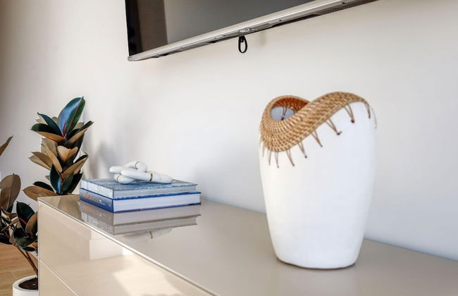 The Modernista 2 - Large Townhome With Pool - Foto 27