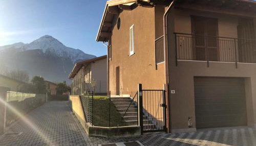 Villa Venezia- Lake Como Oasis - AC, Private Garden & Garage Box - Foto 2