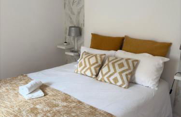 City Break-Quiet House with Private Patio - Foto 3