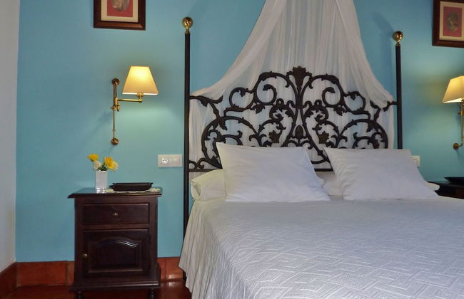 Leisure Meets Tranquility in Beautiful Villa Near Forest - Foto 12