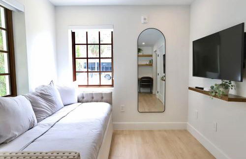 6 Bedroom Villa with Pool & Parking in Heart of South Beach Miami - Foto 44