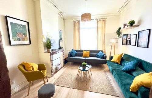 4 Ch - 10 pers - Grande Maison - Parking - Jardin - BBQ - Foto 14