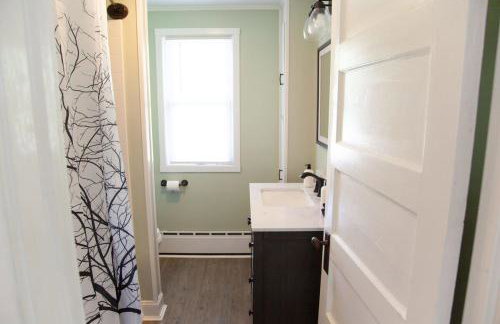 The Homestead Historic Charm & Big Backyard - Foto 28