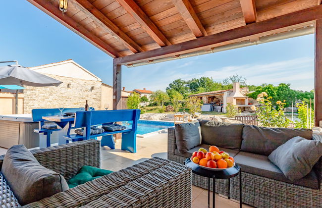 Botra Maria - Foto 2