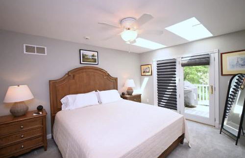 Country Home with Hot Tub Fire Pit for 10 Guests - Foto 7