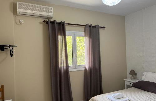 Konstantinos - Photo 7