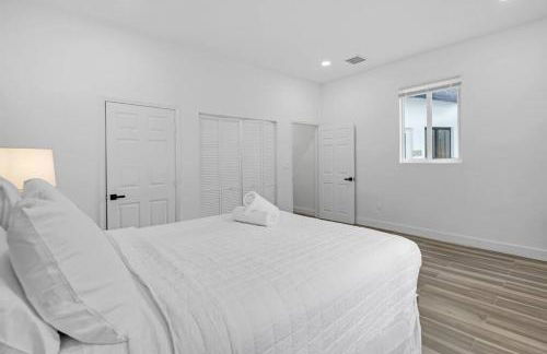 Spacious Retreat with Green Areas 8 ppl - Foto 8