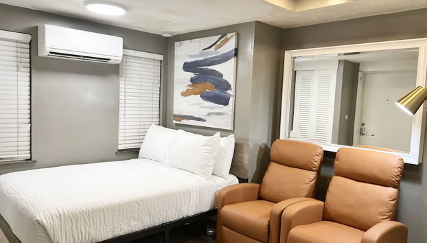 Miami Beach HomeStay - Photo 5, Room