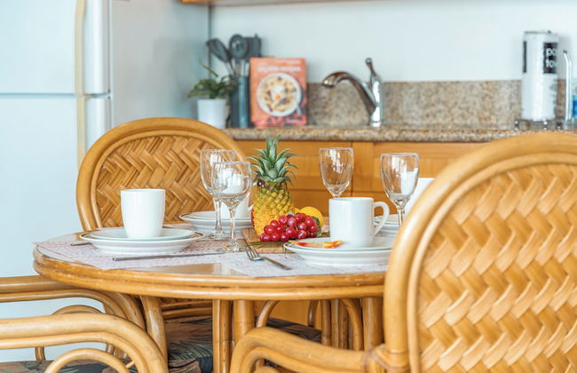 High Floor Ocean View Condo (King Bed and Parking) - Foto 71