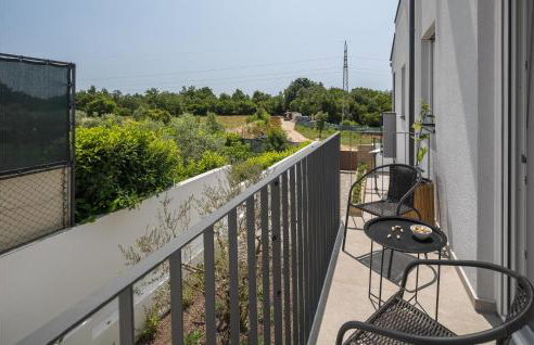 4 Bedroom Stunning Home In Nova Vas - Foto 15