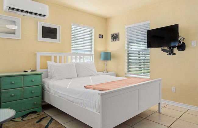 Rockport Redfish Cottage by Miss Kitty’s - Foto 3