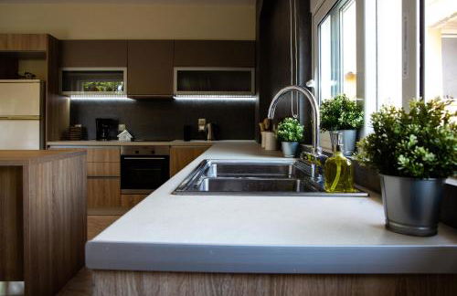 Relaxing family house with garden in Avra, Rafina - Foto 16