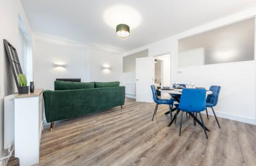 The Hertfordshire Hideaway - Entire apartment - Free Parking - 2 bedroom 2 bathroom - 20minutes into London - Foto 22