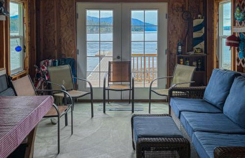 Ellisport Bay House (Main Home & Studio) - Foto 34