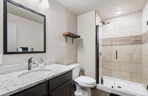 Speakeasy Attached, Walkable to Cavs, Flats, Casino - Foto 17