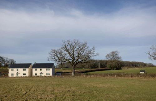 Family Country Cottage with Stunning Mountain View sleeps 12 - Foto 37