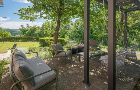 Lovely Home In Tinjan - Photo 8