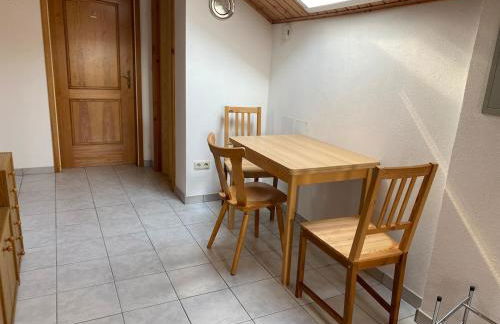 Dachgeschosswohnung im zweiten Obergeschoss - Foto 7