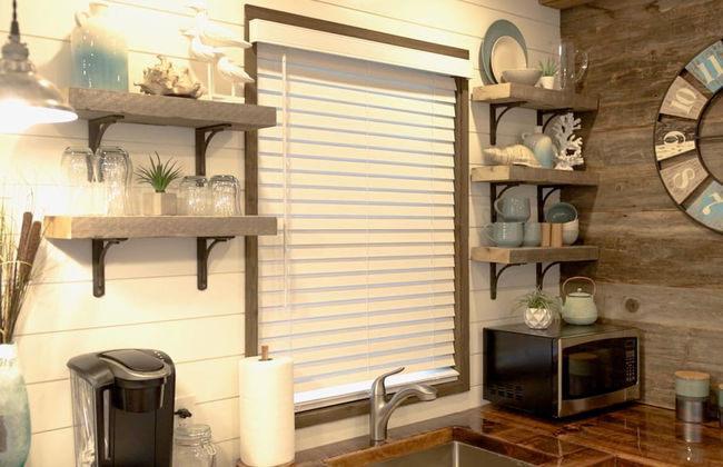 The Shoreline Container Tiny Home 12 min to Magnolia Baylor - Foto 18