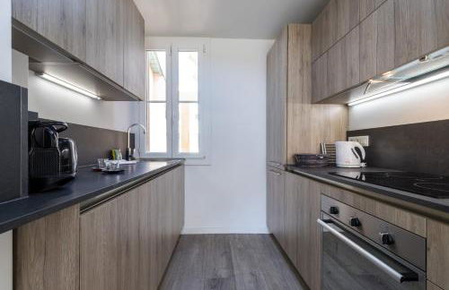 Cosy 1 Bdr near Garibaldi Square - Top Floor & AC - Photo 14