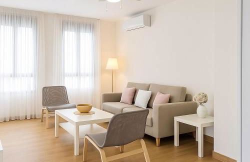 Céntrico Apartamento en Jaén 107 m2 2 baños 4 pax - Foto 3