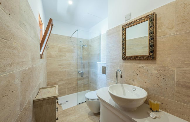 Cyprus Villages Hotel & Restaurant - Central Location - Bed & Breakfast - With Access To Pool And Stunning Views - Foto 36