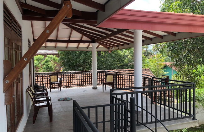 Padmi Villa - Photo 1