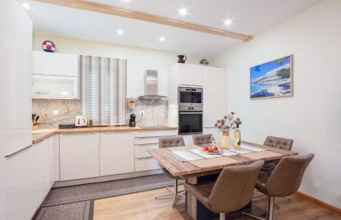 Lovely Apartment In Sinj With Wifi - Foto 4