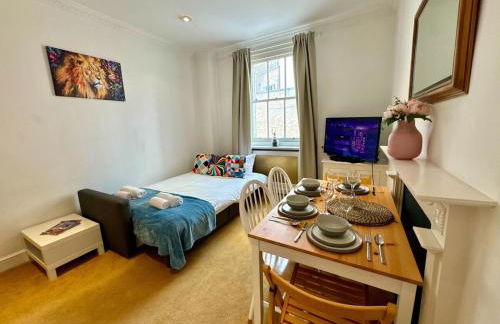 Buckingham Palace Townhouse, UNIQUE location - Foto 5