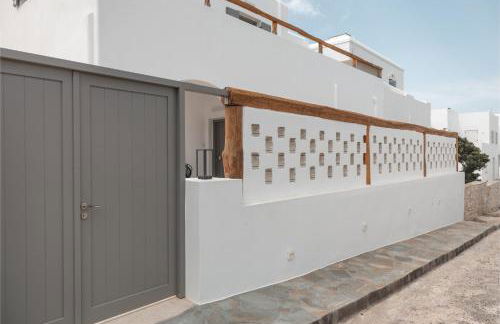 Siora of Paros - Ammiralis & Castelis - Photo 42