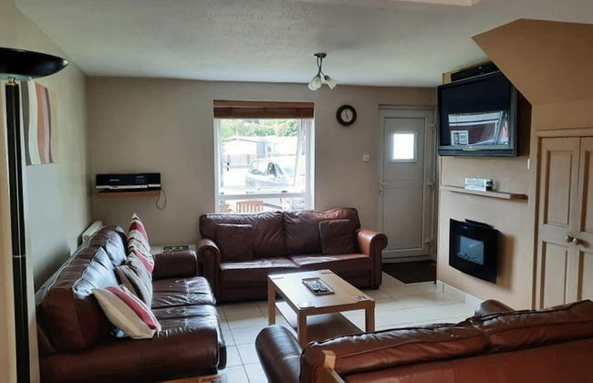 Charming Two Bed Cottage Glan Gwna Holiday Park - Photo 5