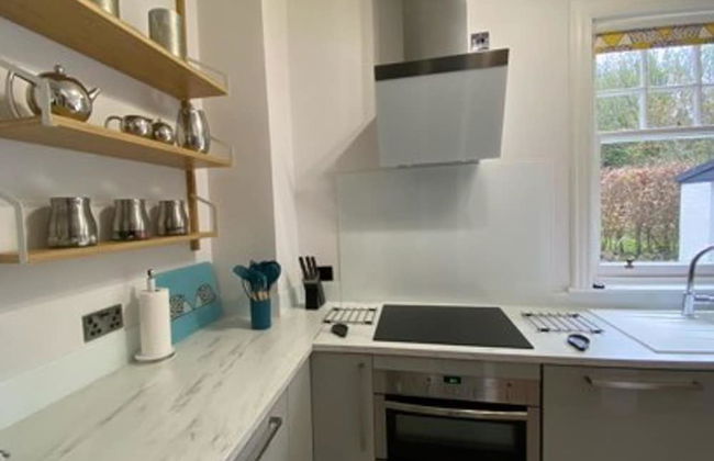 Gorgeous Comrie Cottage, hot tub & Mountain Views - Foto 6