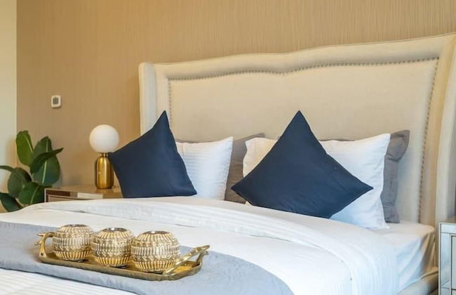 Vogue - Spacious 3BHK Greens & Views - Photo 5