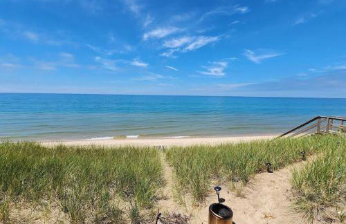 Relax on Lake Michigan at Reagan's Landing - Foto 35