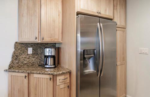 1081 PD Unwind in Our Spacious Townhome Oasis - Foto 31
