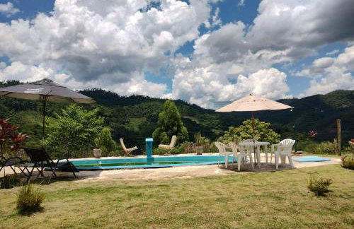 CHÁCARA DOMINGOS MARTINS - SANTO GRAAL - Montanhas, Corredeiras, Piscina, Natureza e Paz - Foto 47