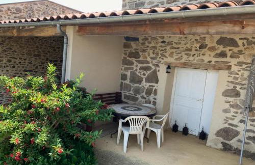 Holiday Home in Saint-beauzire With Garden and Private Terrace - Foto 26