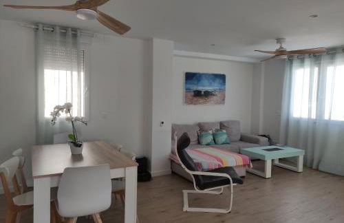 Casa en Salobreña, La Caleta, a 200m de la playa con garaje privado - Foto 14