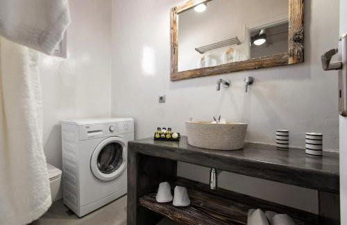 Blue Waves Suites & Apartments - To Kyma - Photo 44