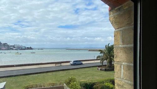 Cozy coastguard cottage with sea views - Photo 4