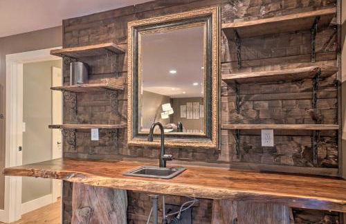 Riverfront Tallulah Falls Cabin with Hot Tub! - Foto 18